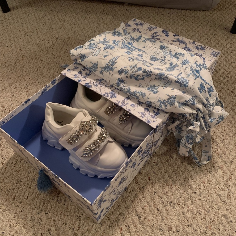 RHINESTONE SNEAKERS